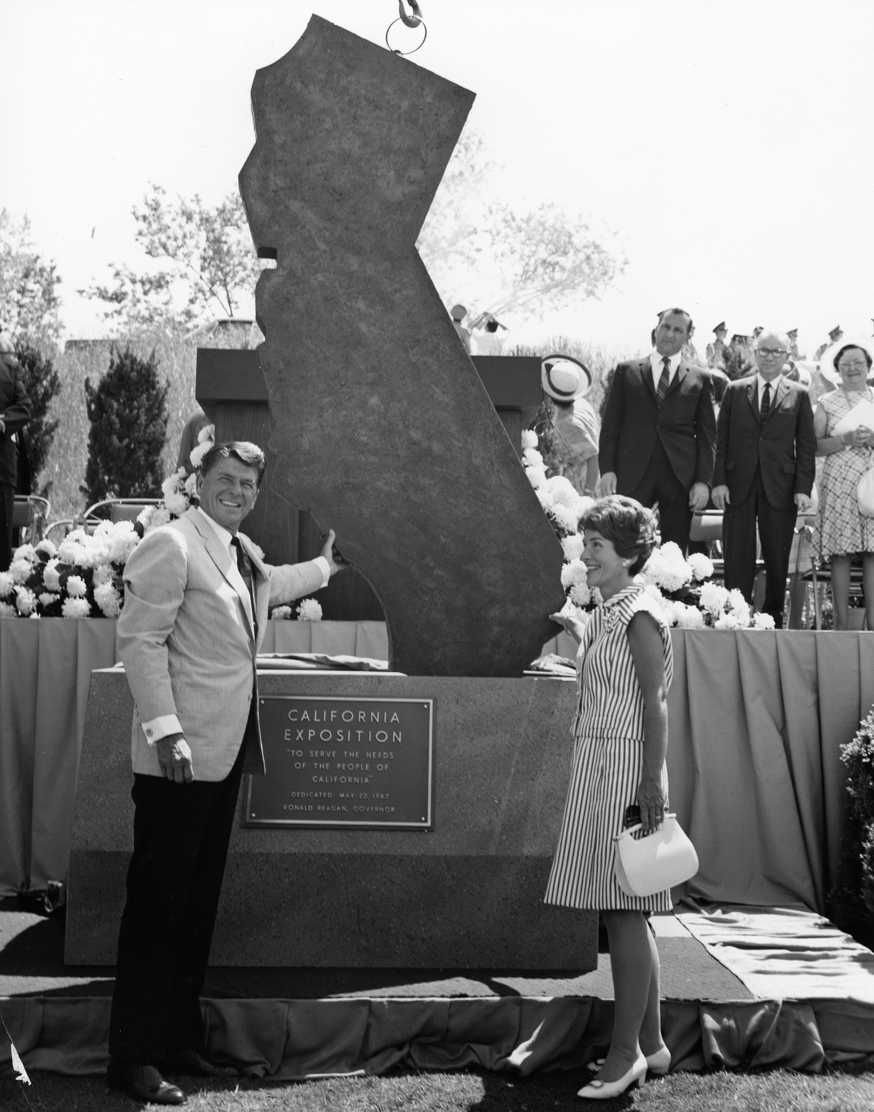 Governor Ronald Reagan and Nancy Reagan