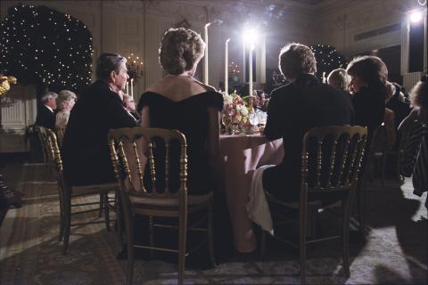 11-9-1985 President Reagan sitting with Princess Diana Mikhail Barysnikov Beverly Sills at a Dinner for Prince Charles and Princess Diana of the United Kingdom in the state dining room