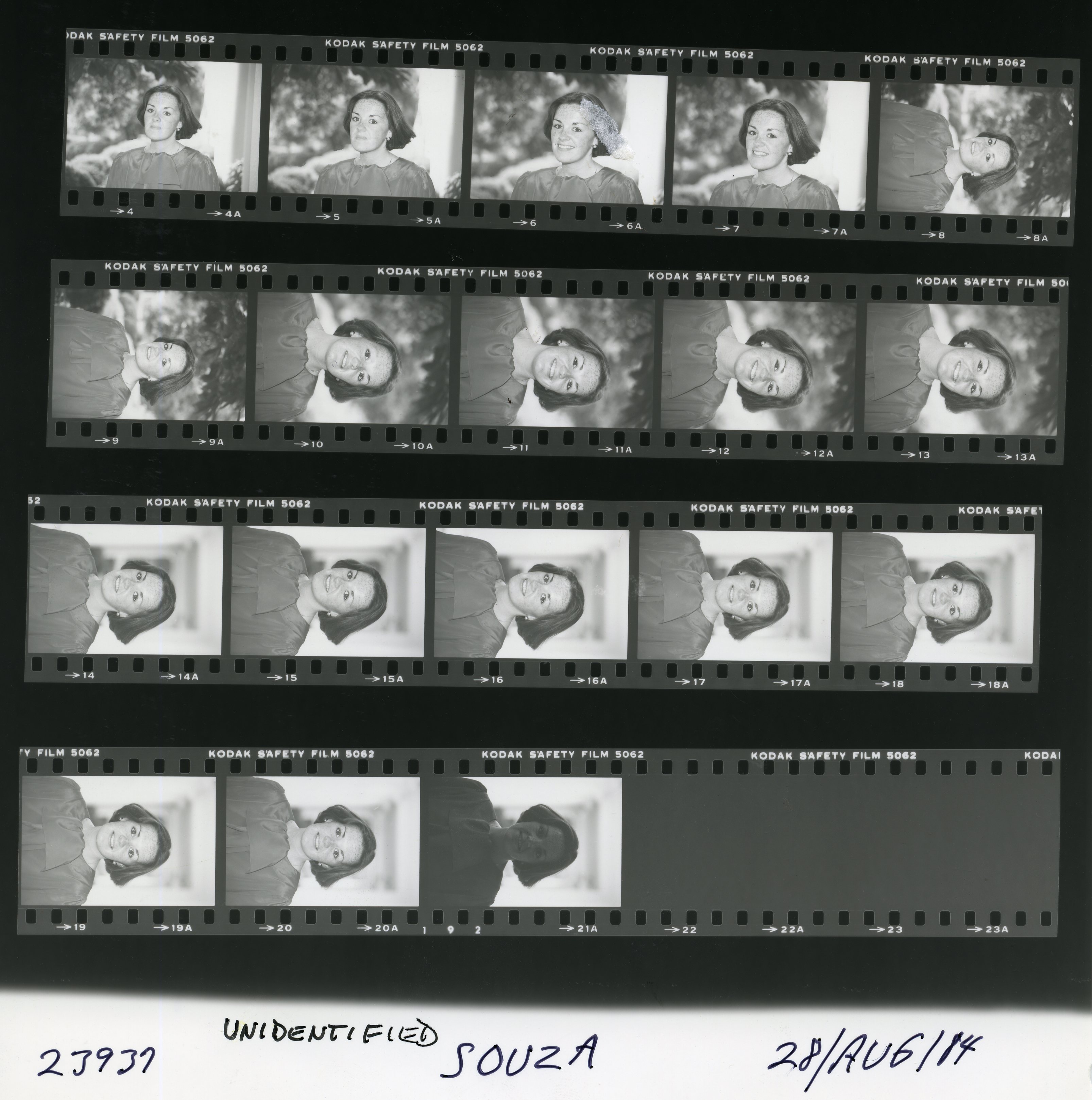C23937 (01)