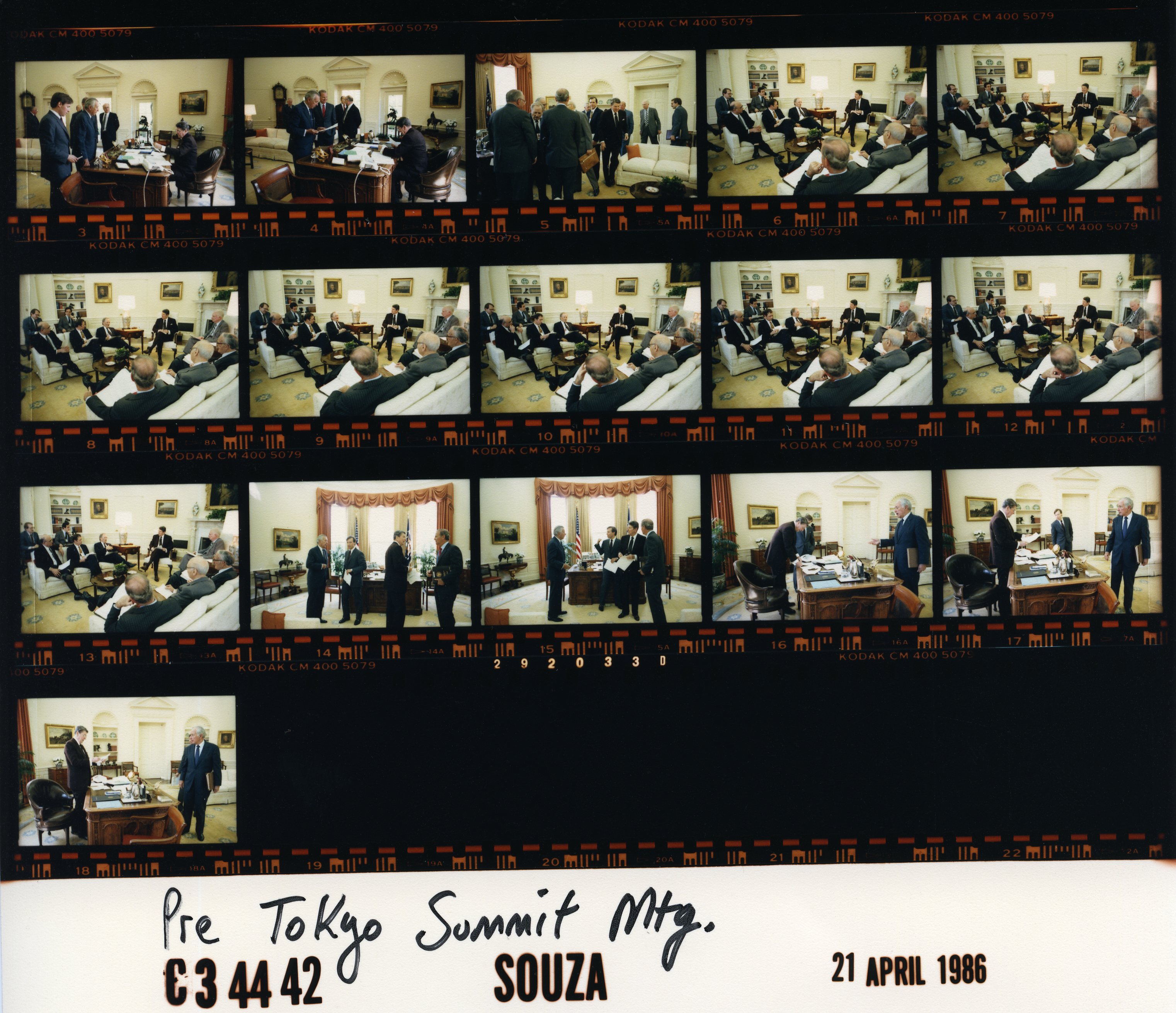 C34442.jpg pre tokyo summit meeting