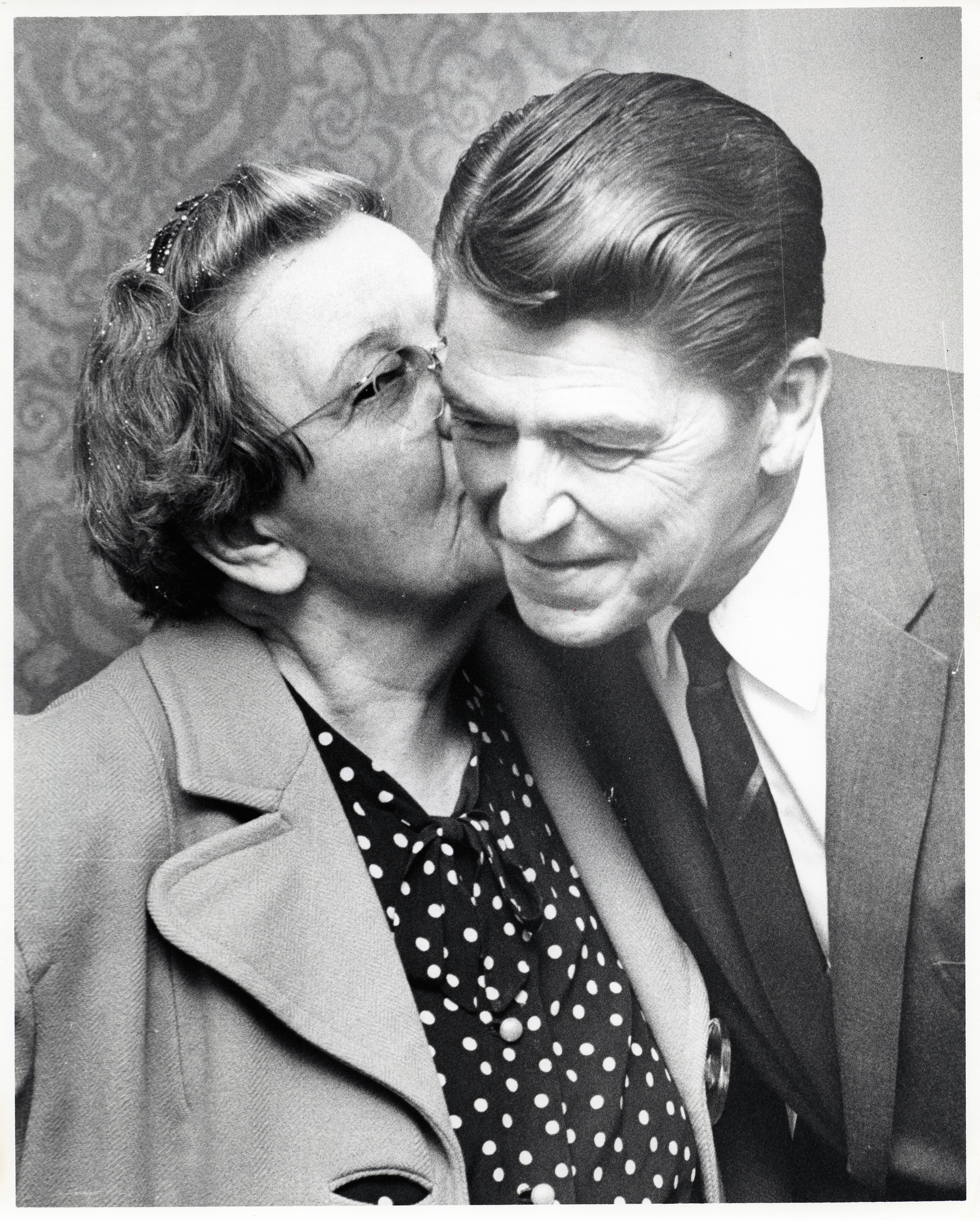KD110.jpg Ronald Reagan and Velma Chambers