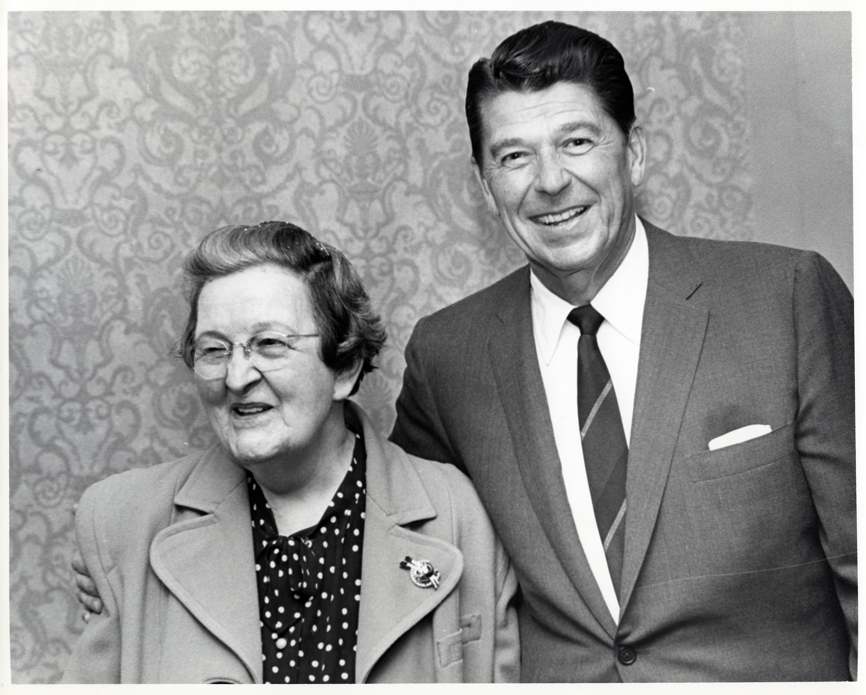 KD111.jpg Ronald Reagan and Velma Chambers