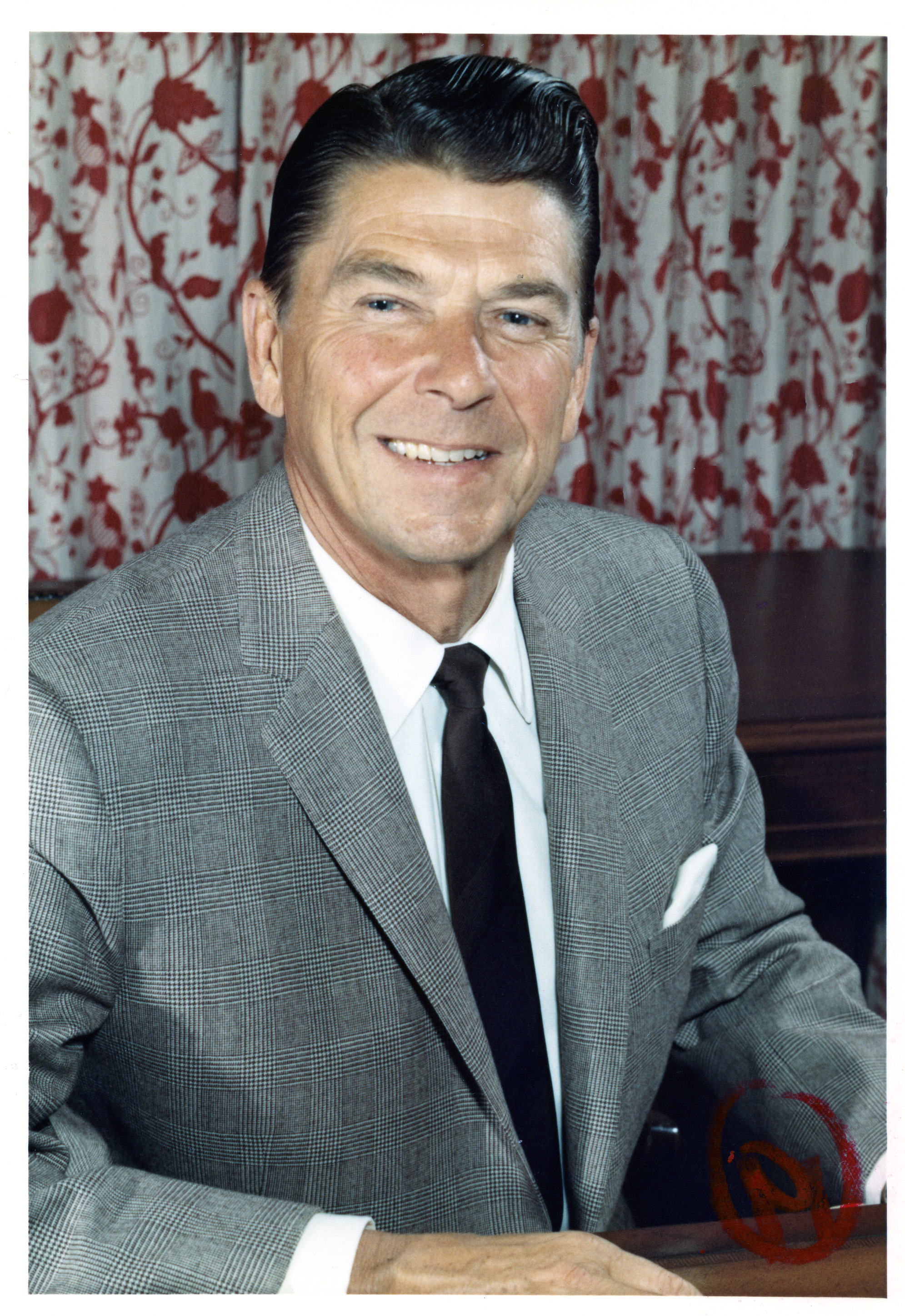 KD197.jpg Ronald Reagan portrait