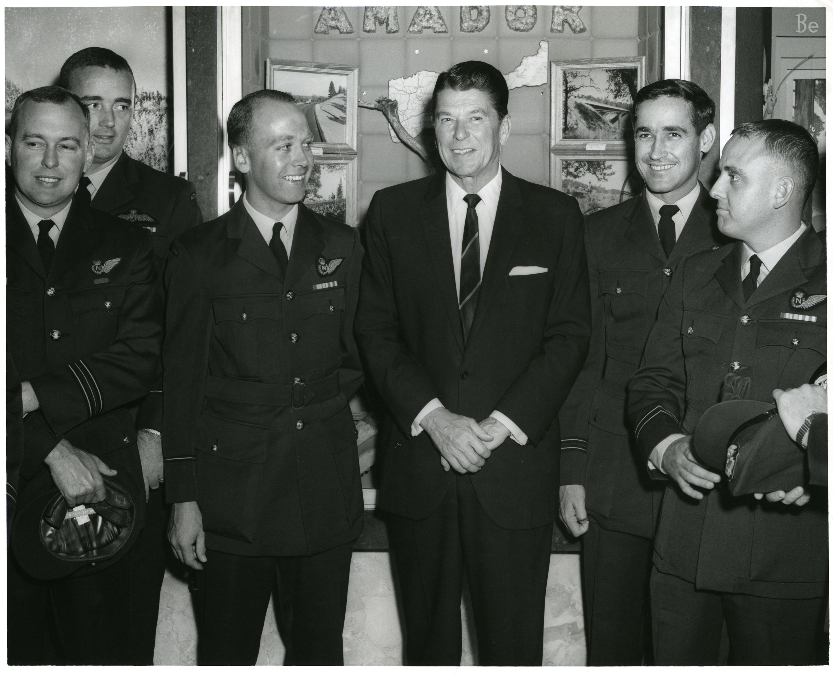 KD5.jpg Governor Reagan with Australian officers