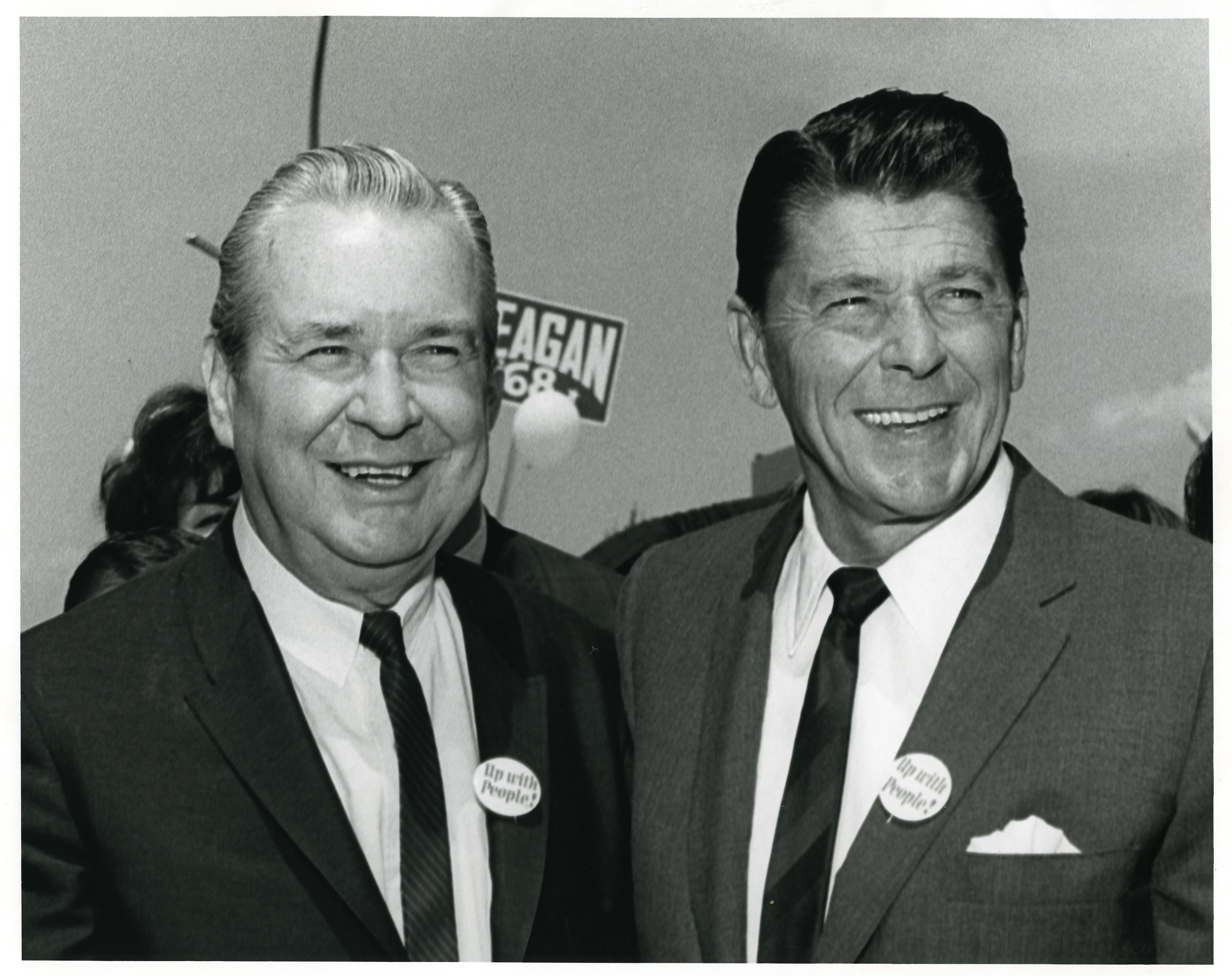 KD80.jpg Ronald Reagan, Governor Rhodes