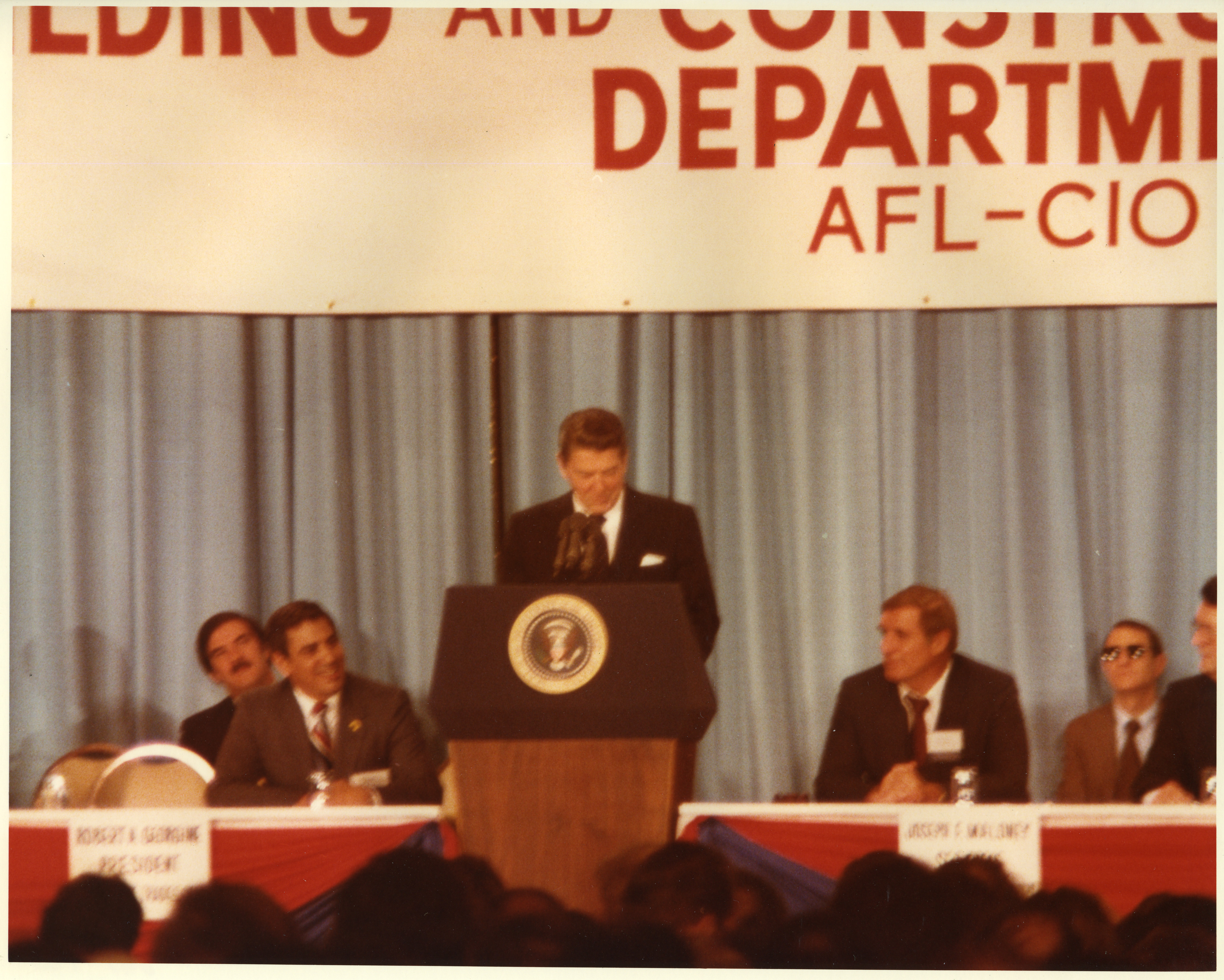 rr-jhj-123.jpg speech