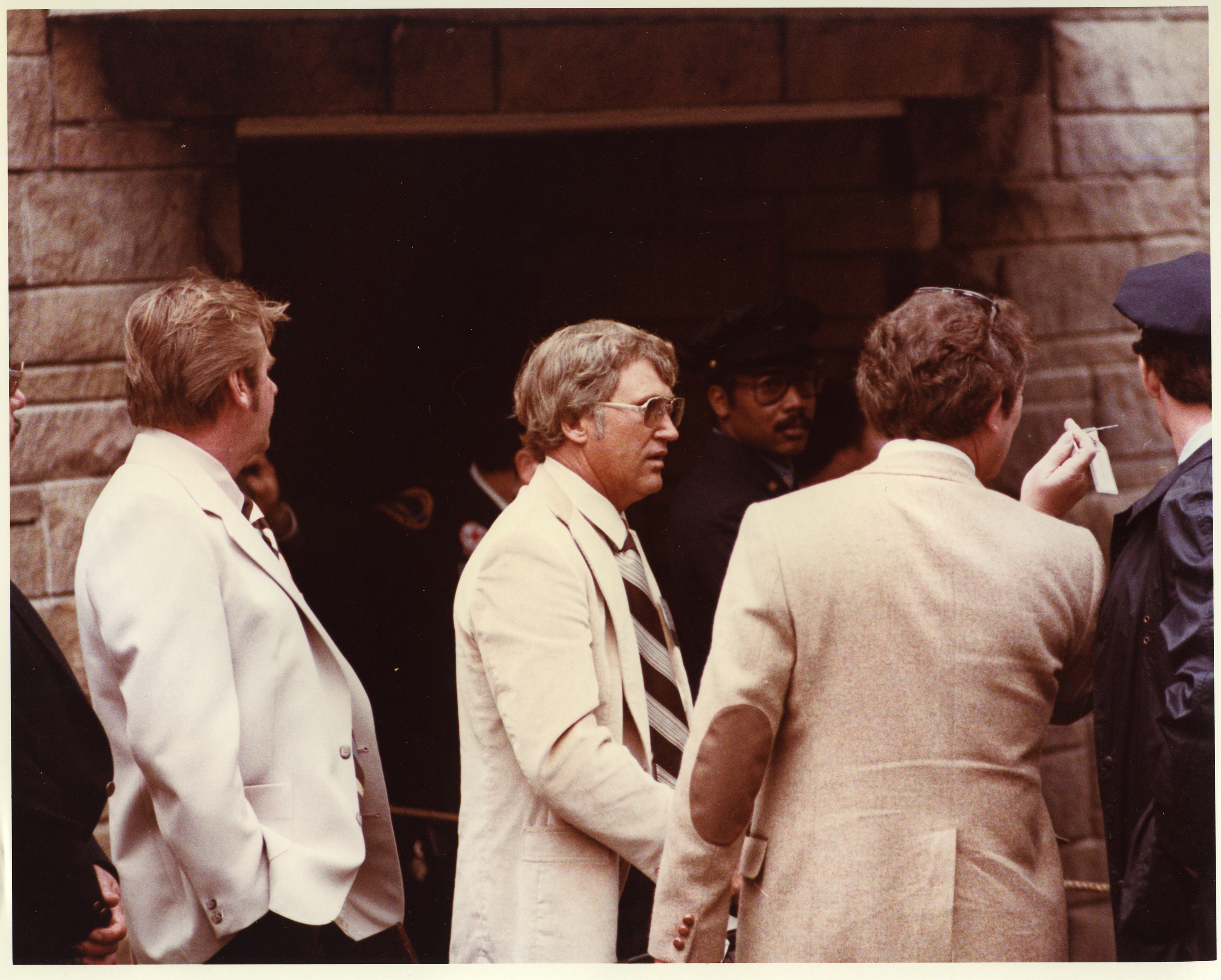 rr-jhj-135.jpg assassination attempt