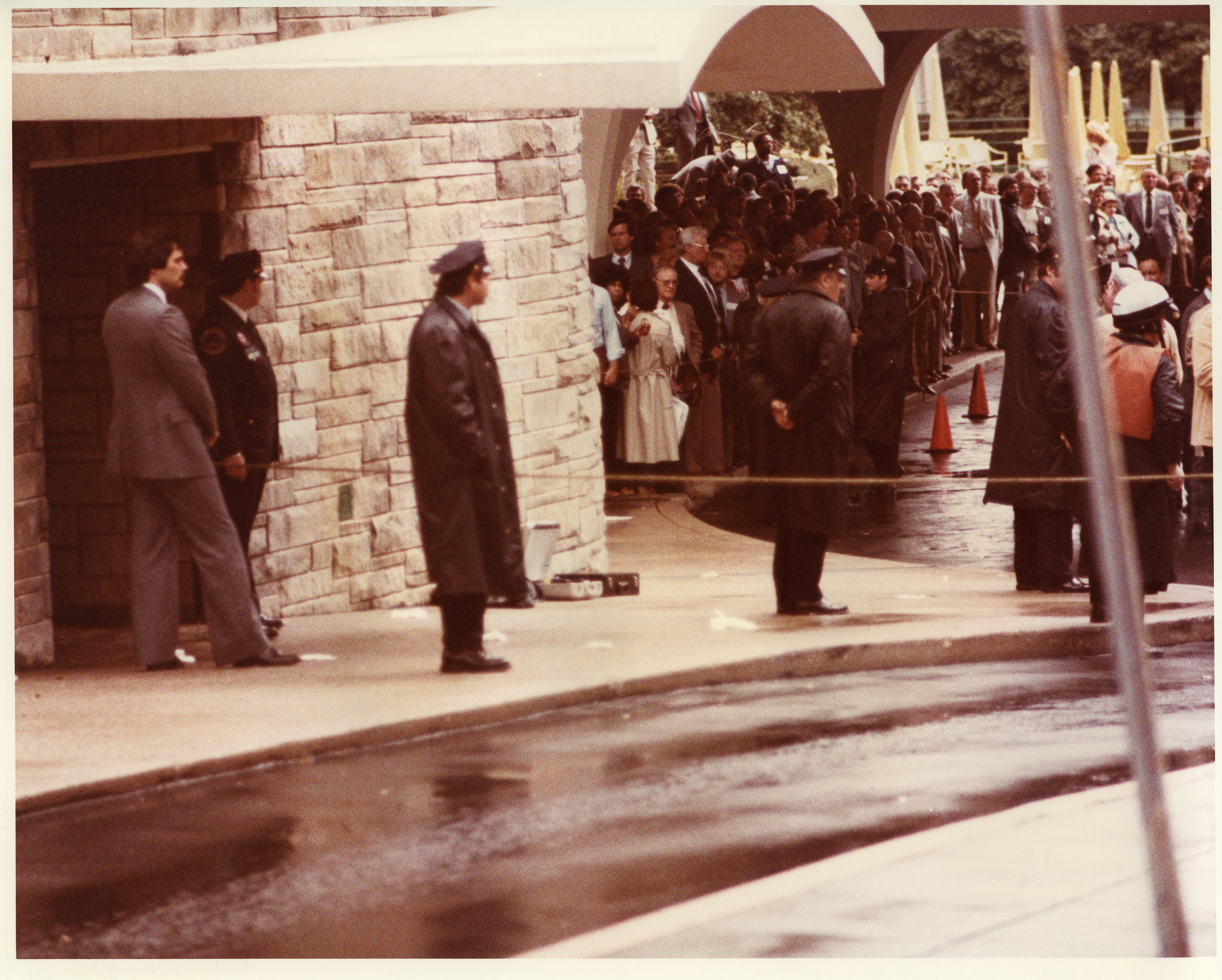 rr-jhj-138.jpg assassination attempt