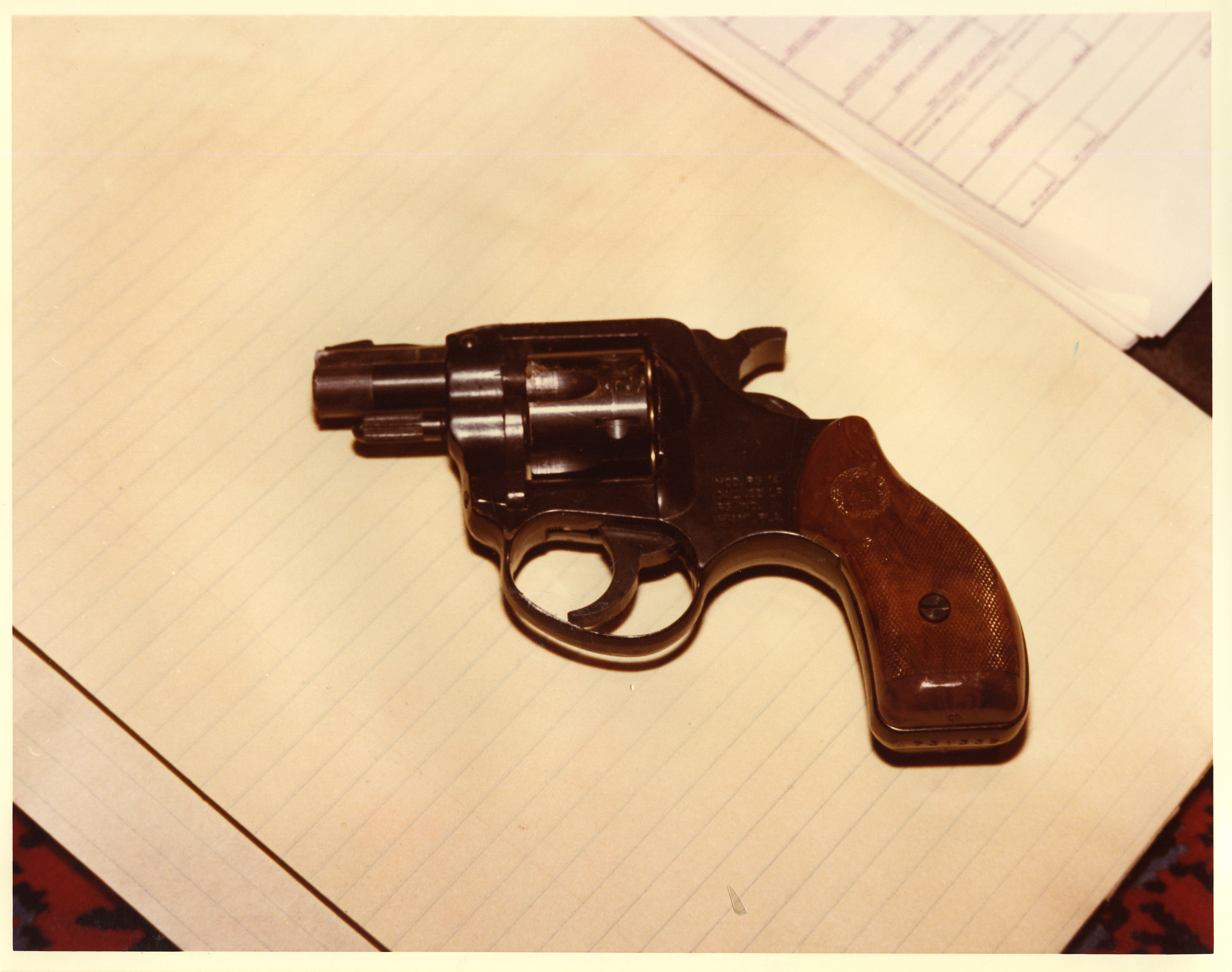 rr-jhj-214.jpg gun