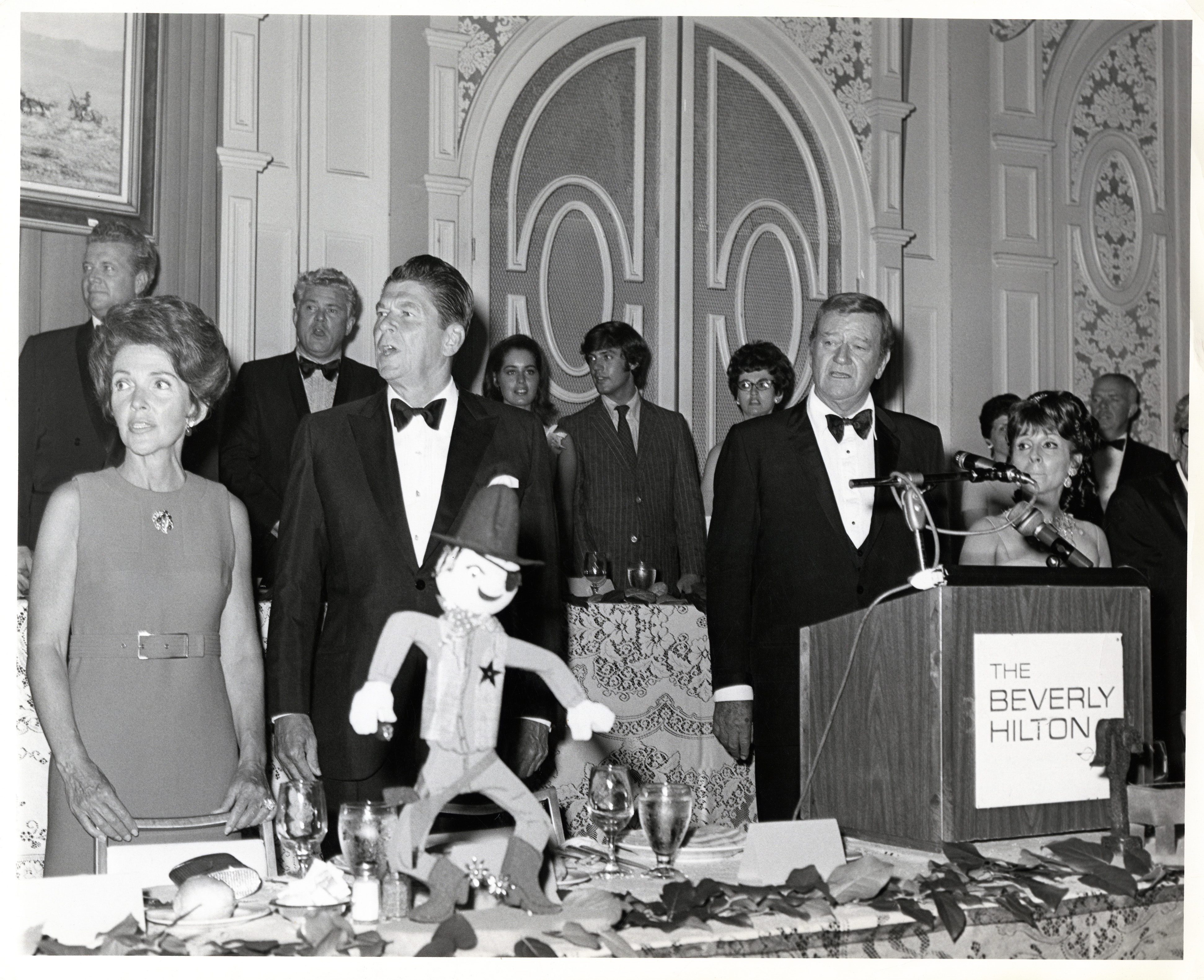 rr-comp05-photo-026.jpg john wayne