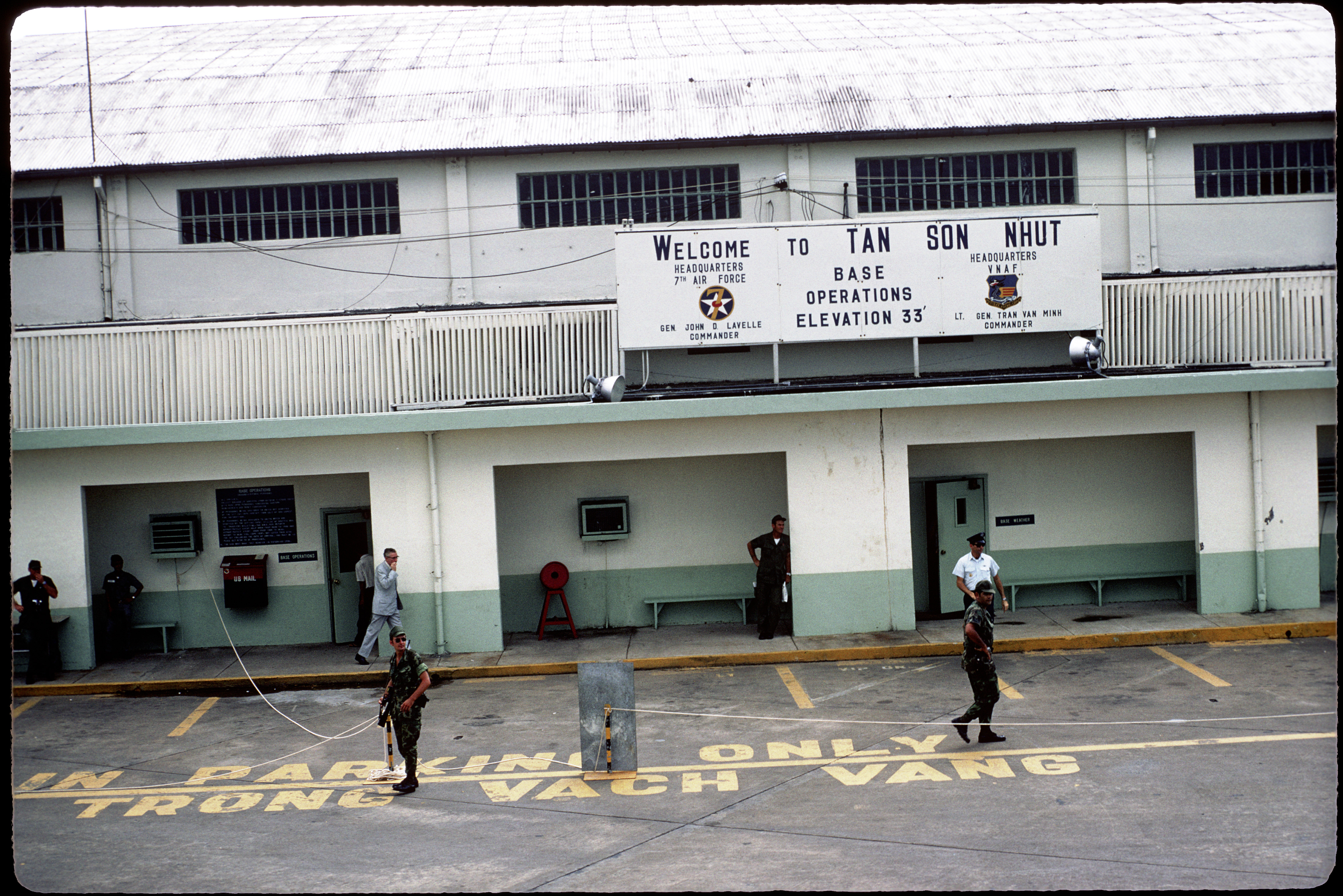 rr-comp18-photo-320.jpg South Vietnam