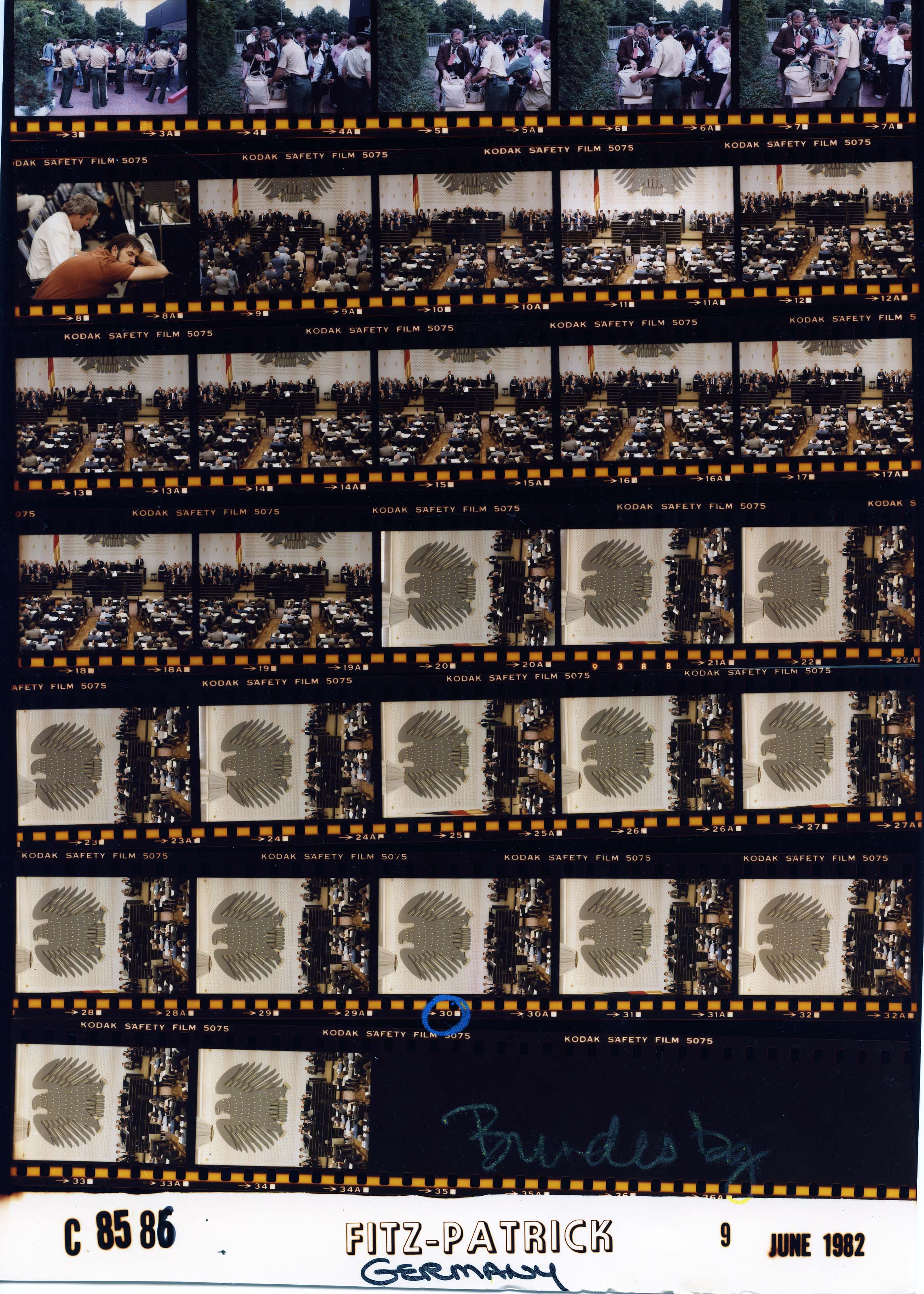 C08586 (01)