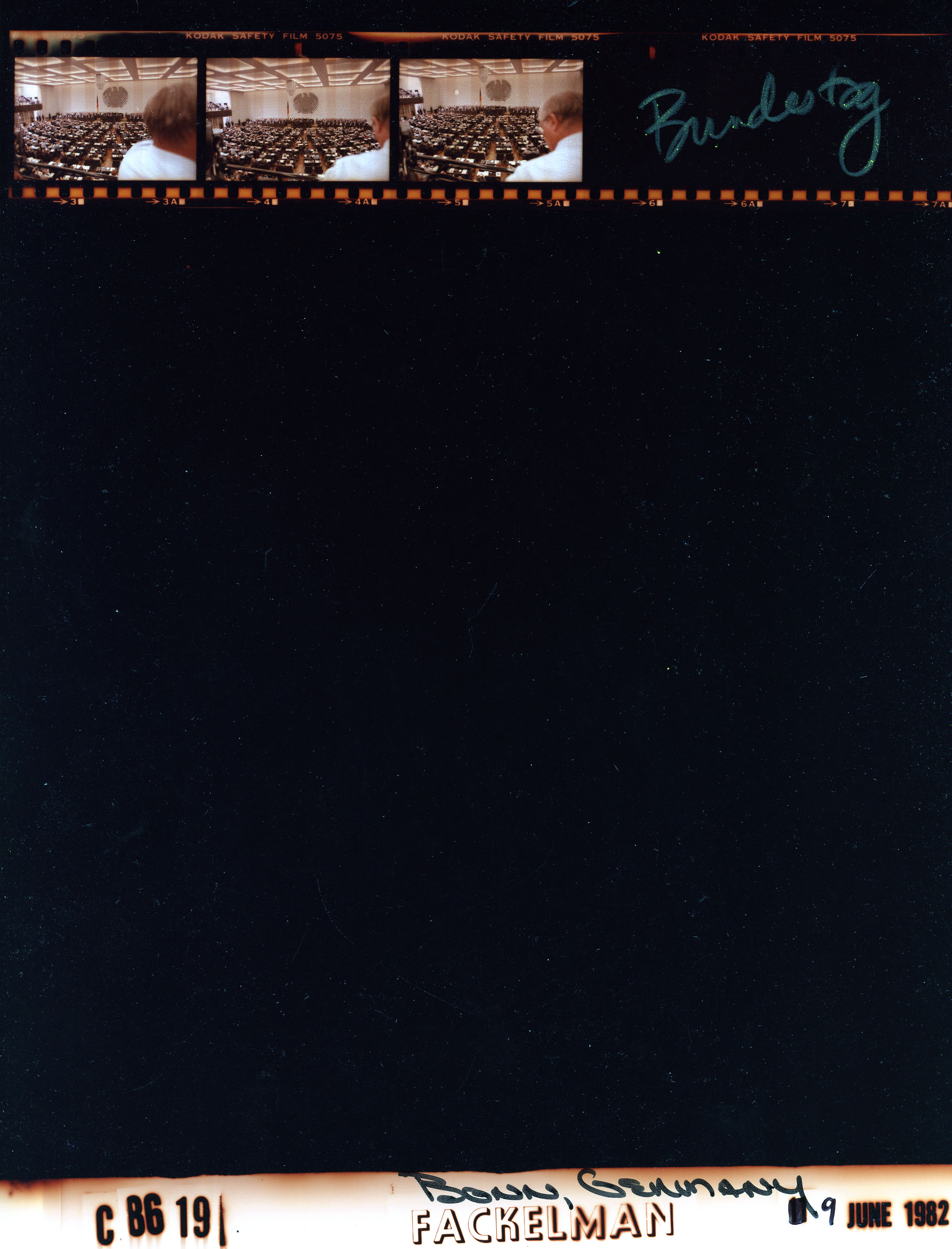C08619 (01)