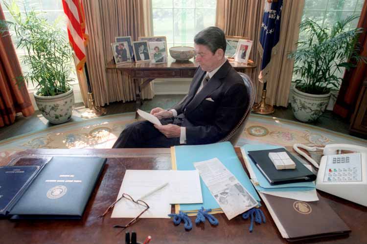 ronald reagan research paper outline Research paper on ronald reagan's innaugural address ronald reagan credible resources relevant to your research paper topic. ronald reagan research paper outline Research paper on ronald reagan's innaugural address ronald reagan credible resources relevant to your research paper topic.
