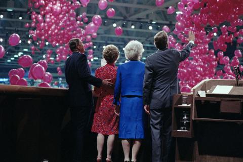 Reagans Bushes at Convention