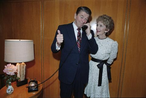 Telephone call to Walter Mondale