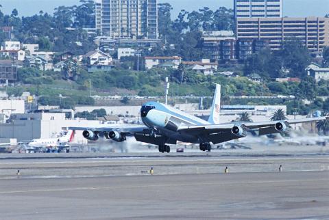 Air Force One landing