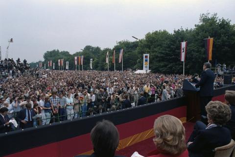 Speech at Berlin Wall