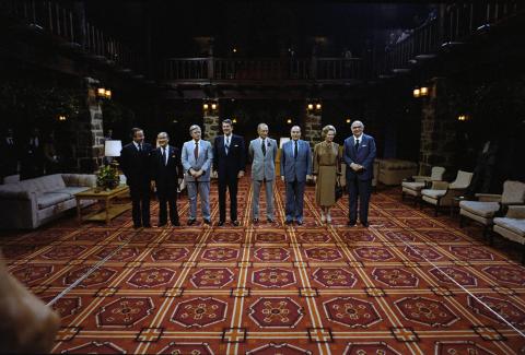 Photo Op. of G-7 leaders at Economic Summit
