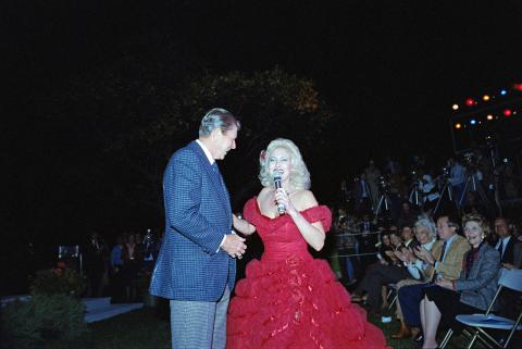tammy Wynette at barbecue for members of Congress