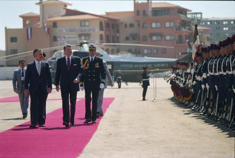 Trip to Mexico, departure ceremony for meeting with President de la Madrid