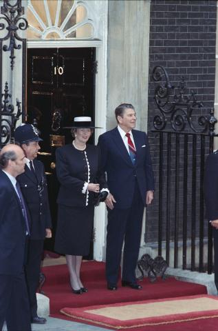 Trip to United Kingdom, Arrival at 10 Downing street in London