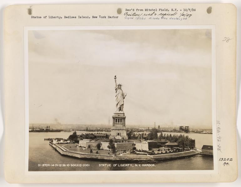 New York – Statue of Liberty “Airscapes” of American and Foreign Areas 1917-1964 Record Group 18 Records of the Army Air Forces ca. 1902-1964  NAID: 68145971