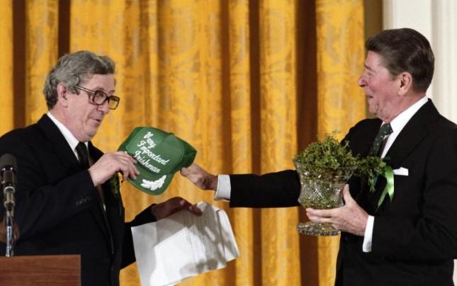 President Ronald Reagan and Prime Minister Garret Fitzgerald of Ireland exchanging gifts at a White House Luncheon C20583-06, 03/16/1984