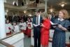 President Ronald Reagan and Nancy Reagan attending a special worship service in honor of George Washington’s 250th birthday at Christ Church in Alexandria, Virginia 02/21/1982 NAID: 75856651