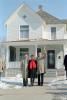 President Ronald with Nancy Reagan and his brother Neil Reagan outside the Reagan Boyhood Home in Dixon, Illinois 02/06/1984  NAID: 75853229