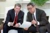 President Ronald Reagan holding a National Security Council meeting on the Persian Gulf with National Security Advisor Colin Powell in the Oval Office 04/18/1988  NAID: 75856049