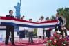 Nancy Reagan cutting the ribbon and reopening the Statue of Liberty 07/05/1986