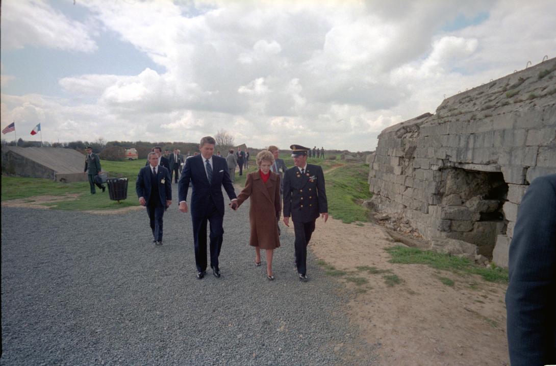 President Reagan and Nancy Reagan walking"