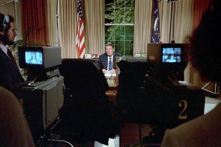 President Ronald Reagan delivering his Address to the Nation on the Soviet Attack on a Korean Civilian Airline in the Oval Office 09/05/1983  NAID: 45852983