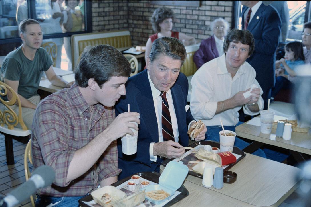 President Ronald Reagan visited a McDonald’s restaurant in Tuscaloosa, Alabama after delivering remarks and participating in a question and answer session at the University of Alabama 10/15/1984  NAID: 75853677