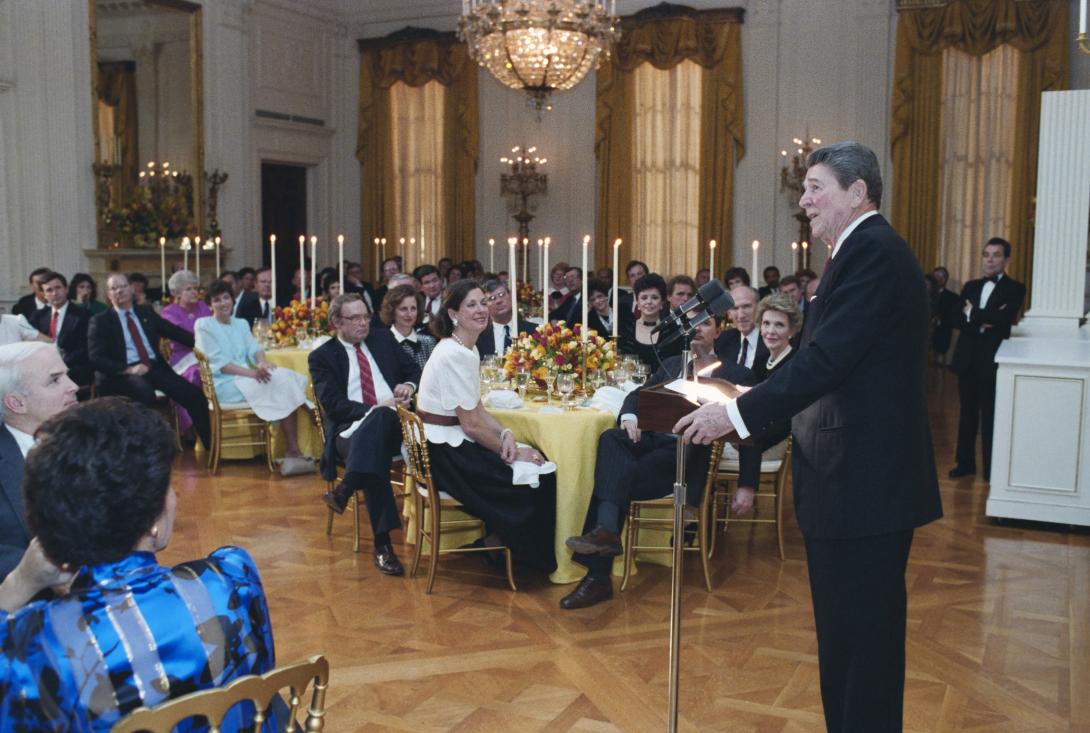 President Ronald Reagan and Nancy Reagan hosting a dinner for newly elected Members of the 100th Congress 03/03/1987