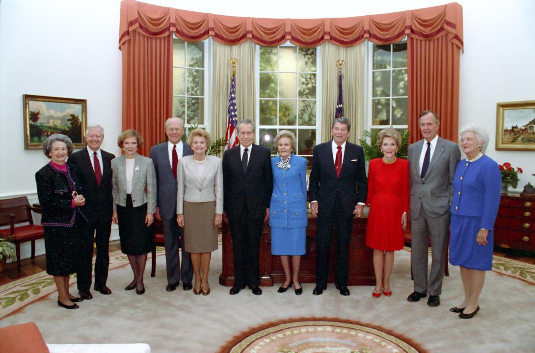 President Ronald Reagan, President Jimmy Carter, President George Bush, President Richard Nixon, President Gerald Ford, Nancy Reagan, Rosalynn Carter, Pat Nixon, Betty Ford, Barbara Bush, and Lady Bird Johnson at the Reagan Library Dedication Ceremony and the Presidents touring the Museum. (11/04/1981)