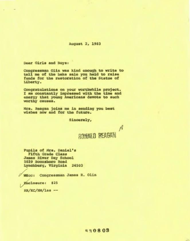 Letter, From: Ronald Reagan To: Pupils of Mrs. Daniel’s Fifth Grade Class James River Day School WHORM Subject File PA002 (Parks – Monuments: Materials – Monuments) Box 4 case file 146143