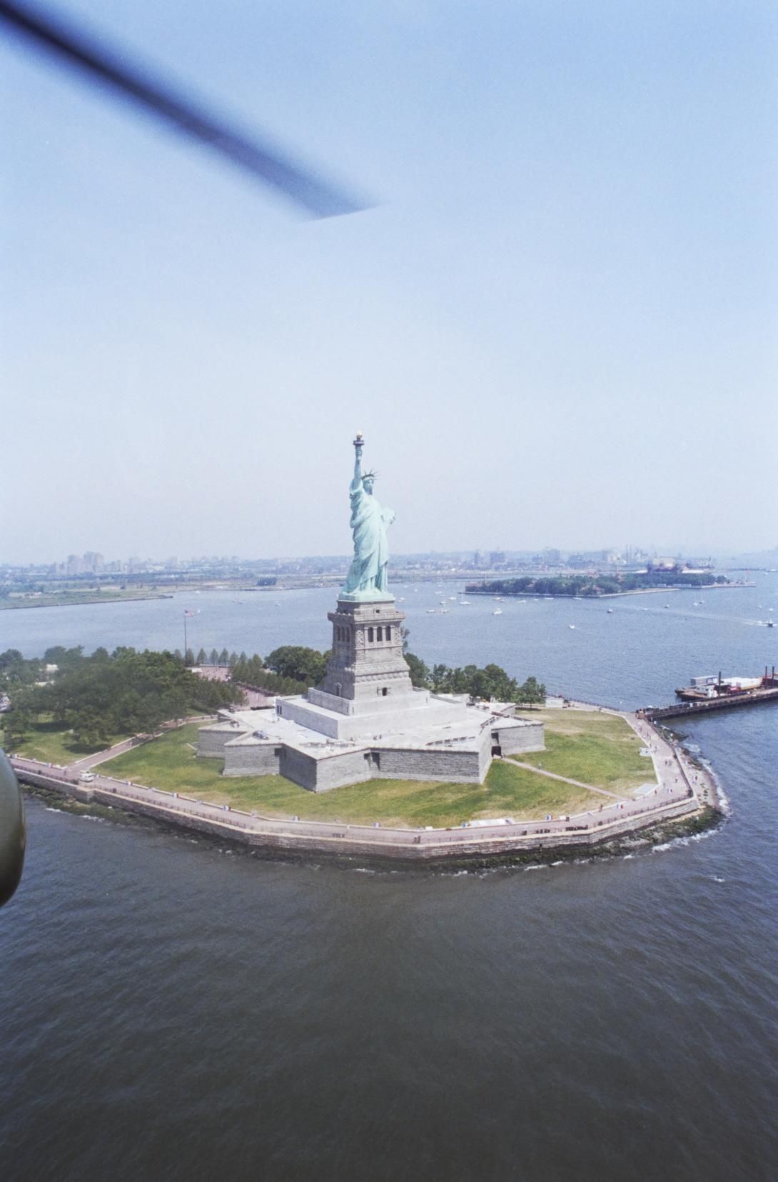 View of the Statue of Liberty from helicopter 07/05/1986